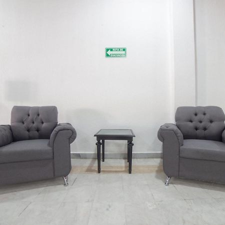 Capital O Hotel Casa Real Celaya Celaya  Ngoại thất bức ảnh