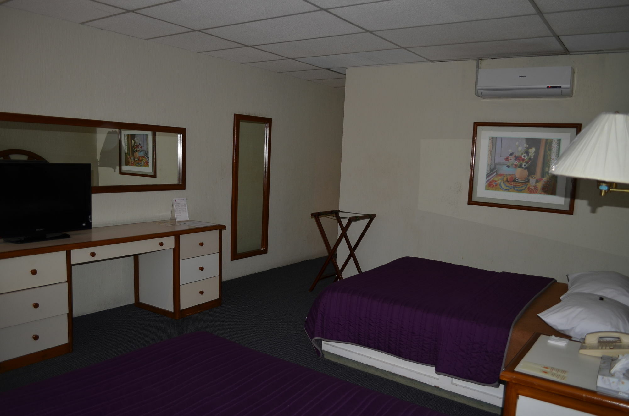Capital O Hotel Casa Real Celaya Celaya  Ngoại thất bức ảnh