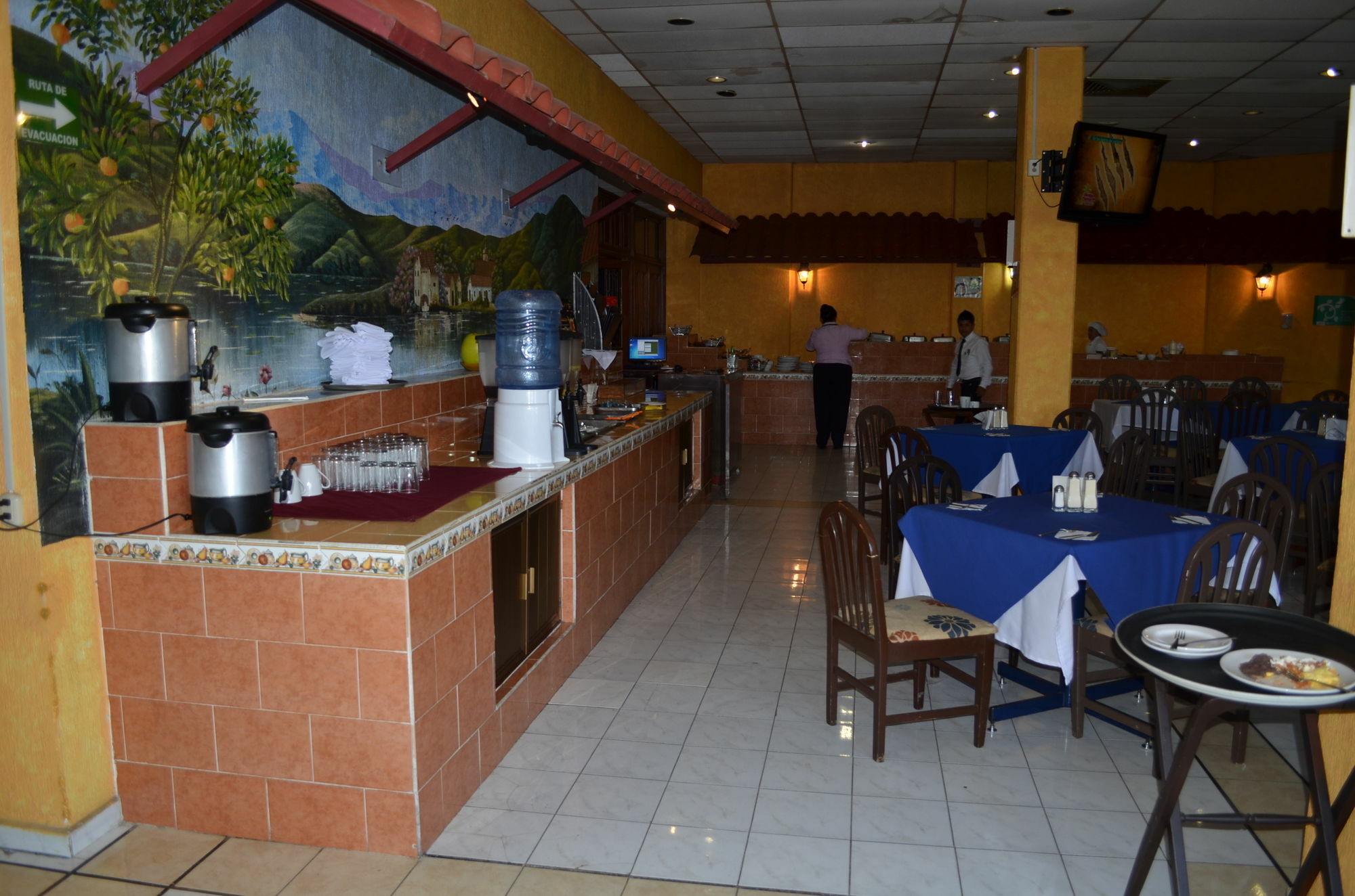 Capital O Hotel Casa Real Celaya Celaya  Ngoại thất bức ảnh
