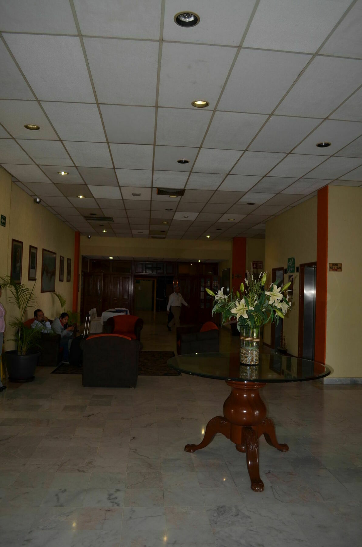 Capital O Hotel Casa Real Celaya Celaya  Ngoại thất bức ảnh